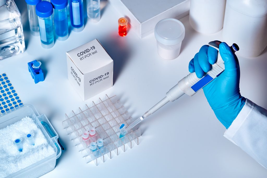 Johnson & Johnson fabricará 1.000 millones de vacunas del coronavirus para el 2021