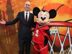 La NBA busca reanudar la temporada en Disney Florida
