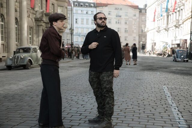 Cineasta venezolano Jonathan Jakubowicz recibirá el premio de la Paz del Cine Alemán”-el sumario