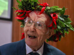 Un italiano de 96 años se licencia en Filosofía e Historia