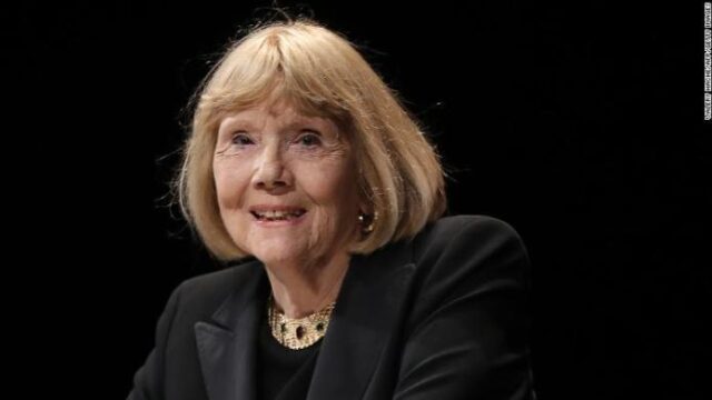 Murió Diana Rigg, intérprete de Olenna Tyrell en Game of Thrones