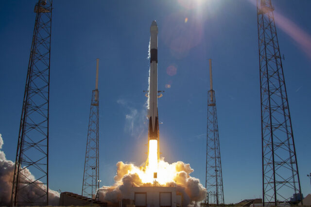 El Sumario - NASA y SpaceX fijan la Primera Misión a la EEI para noviembre