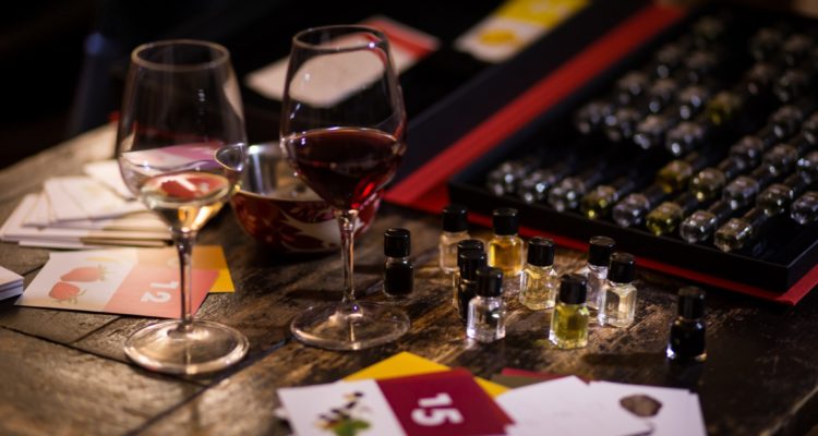 El Sumario - Crean novedoso Juego de Mesa para conocer la Cultura del Vino de España