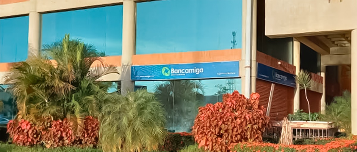 El Sumario - Bancamiga inaugura agencia en Maturín