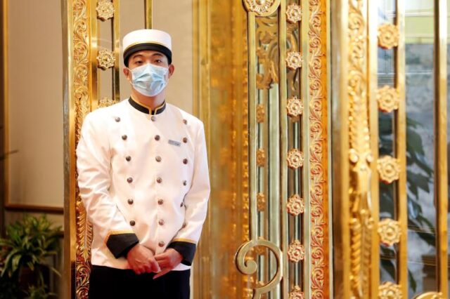 El Sumario - Hotel chapado en oro de Vietnam recibió una certificación