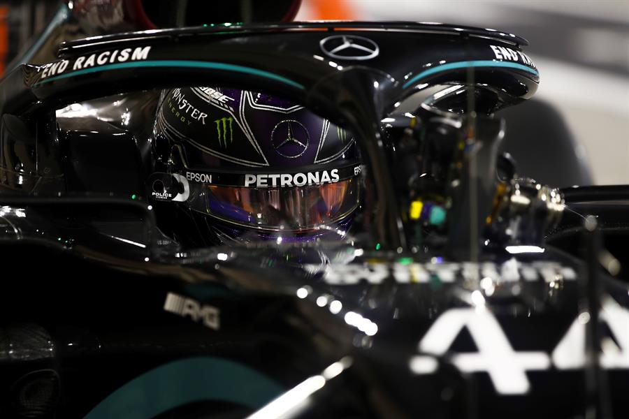 Hamilton amplió su récord de poles en Baréin