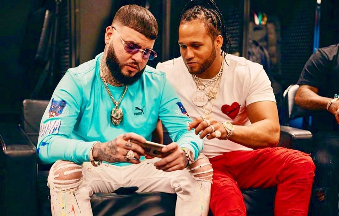 El Sumario - Nicky Jam, El Alfa, Farruko y Camilo actuarán en los Premios Heat