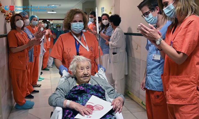 El Sumario - Española de 104 años sale del hospital tras superar el Covid