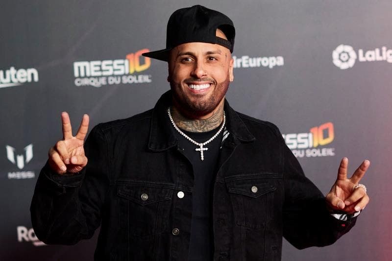 El Sumario - Nicky Jam supera los 1.000 millones de reproducciones musicales