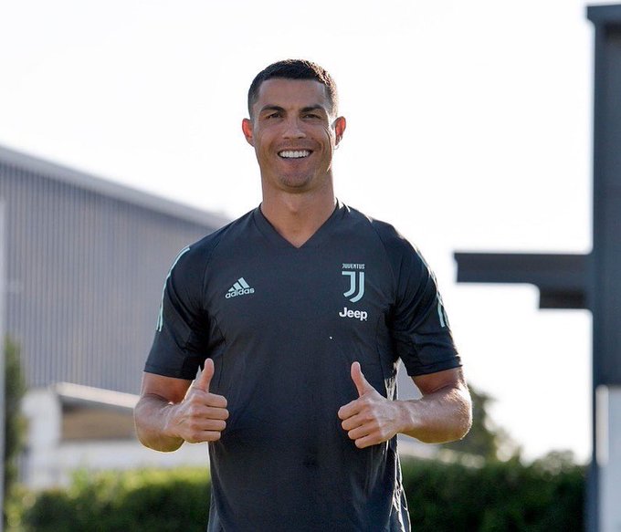 El Sumario - CR7 ganó el premio "Golden Foot" al mejor jugador mayor de 28 años