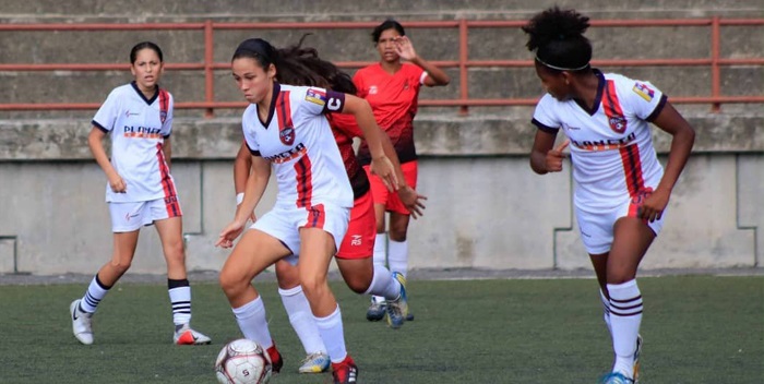 El Sumario - Enero será el mes del fútbol femenino en Venezuela