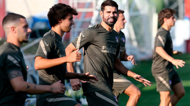 El Sumario - El Atlético de Madrid recibe en sus entrenamientos a Diego Costa