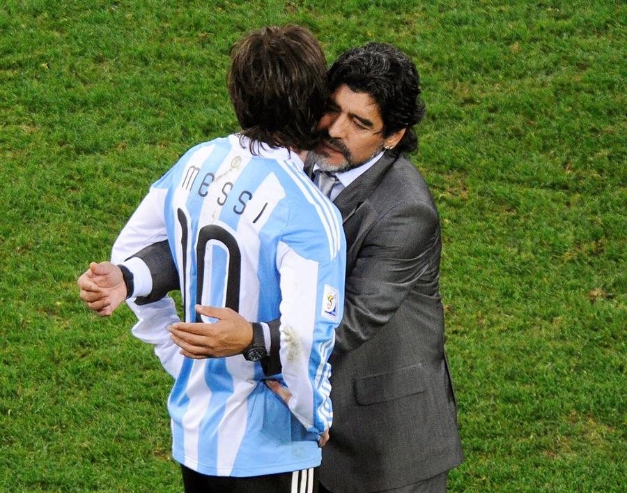 El Sumario - Messi deberá pagar 600 euros de multa por su homenaje a Maradona