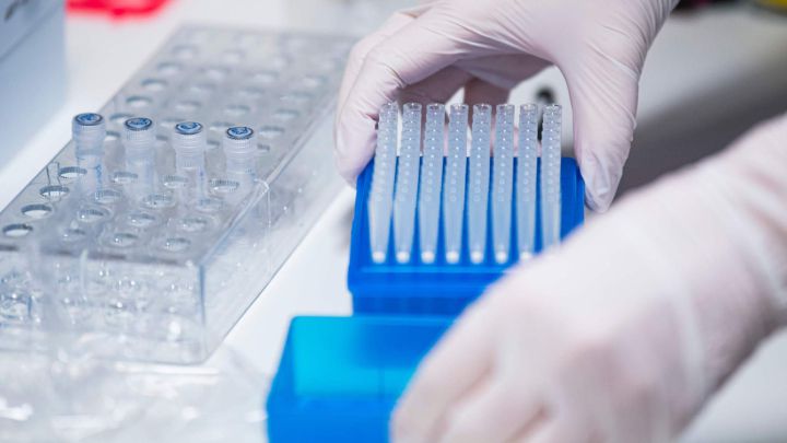 El Sumario - Reino Unido confirma la presencia de la variante del coronavirus en Gibraltar