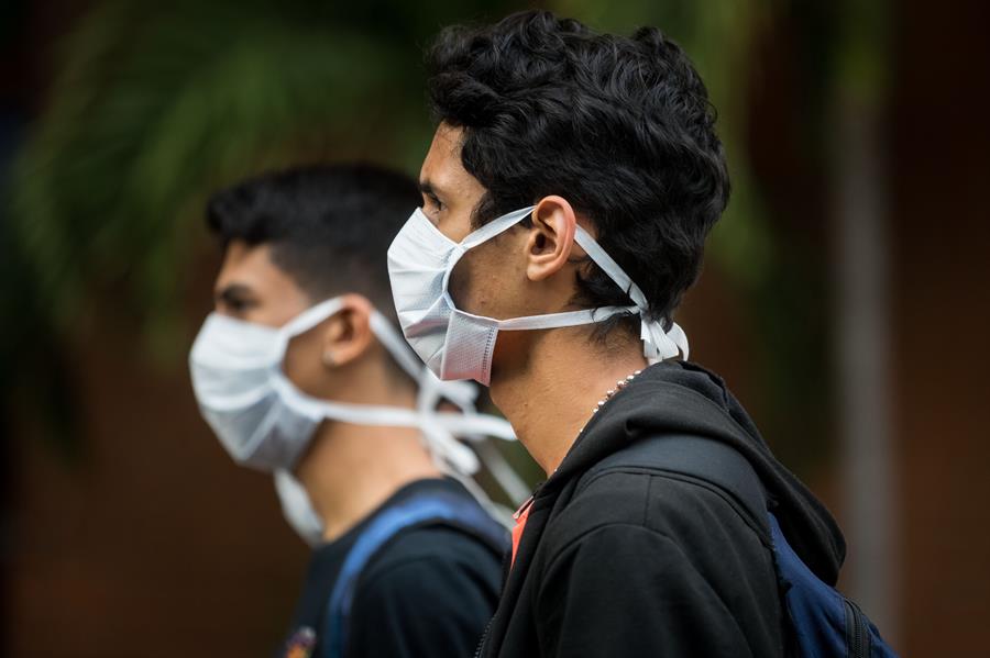 El Sumario - Venezuela espera un incremento de casos de Covid-19 para enero y febrero