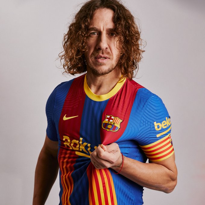 El Sumario - El FC Barcelona presentó una camiseta especial para el próximo Clásico