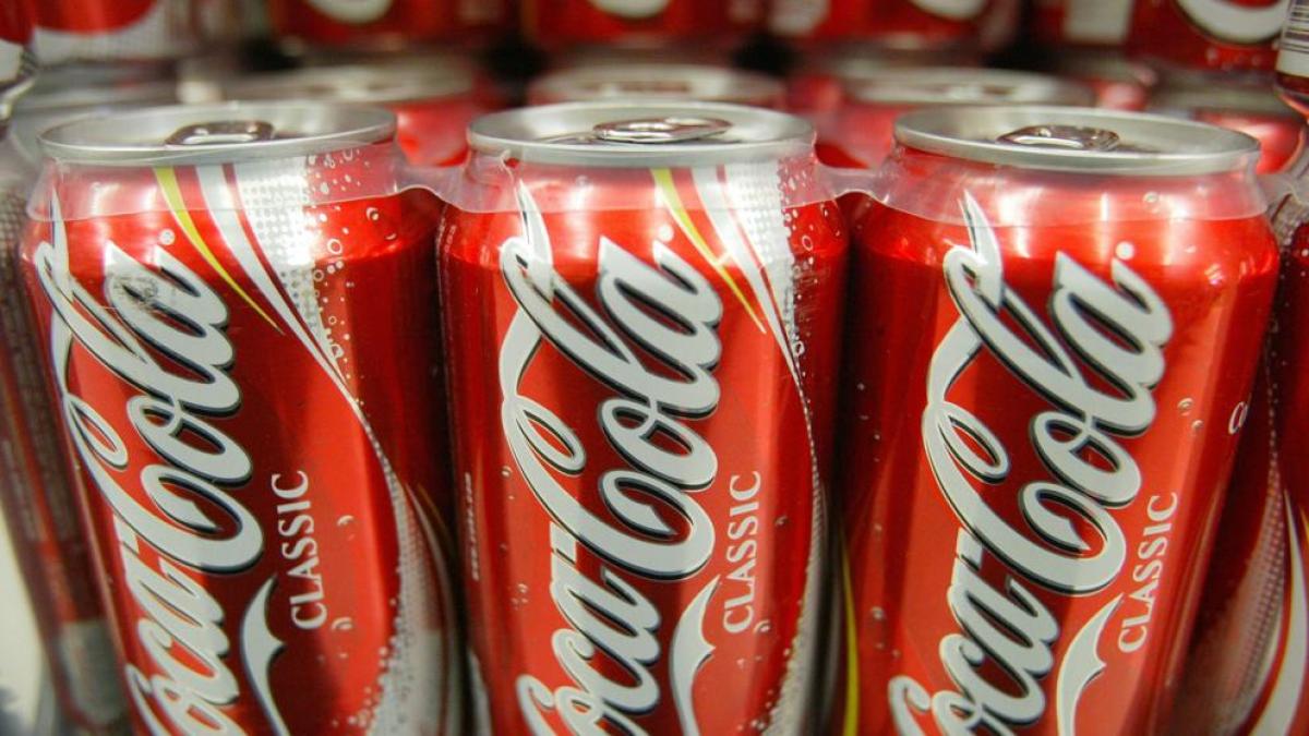 El Sumario - Biden eliminó el "botón rojo" para recibir coca colas que puso Trump