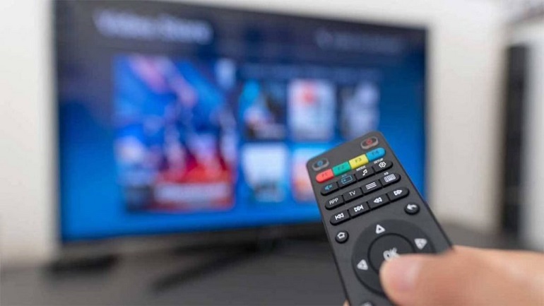 El Sumario - Un robot virtual y 200 asesores serán habilitados por SimpleTV
