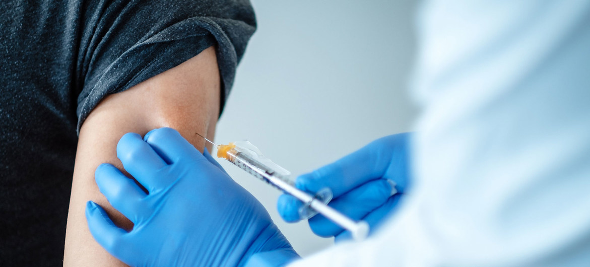 El Sumario - Sobreviviente de la gripe española califica de "ridiculez" no vacunarse