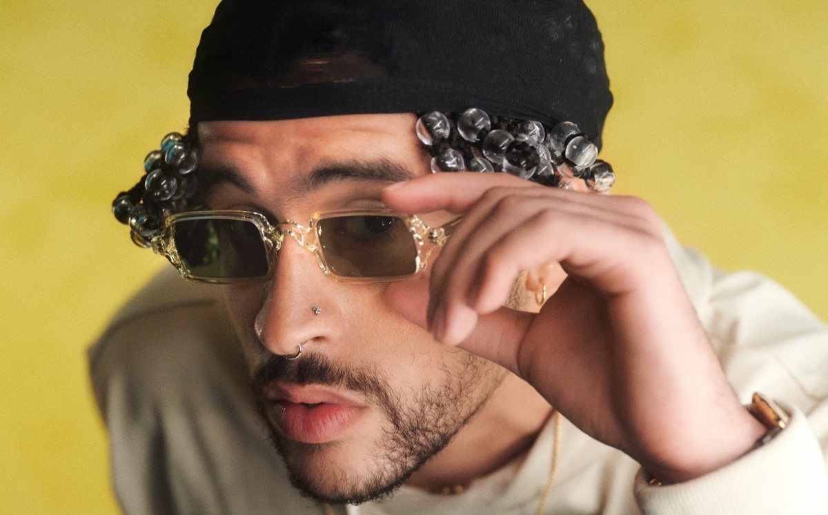 El Sumario - Bad Bunny sigue cosechando éxitos con su último álbum y nuevo video