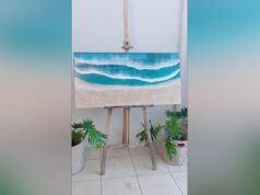 El Sumario - Mira los cuadros de paisajes costeros fotorrealistas que esta artista crea usando resina