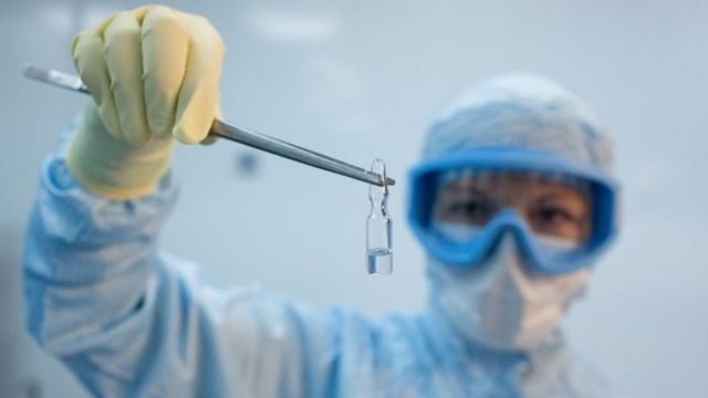 El Sumario - OMS asegura que número de vacunas administradas en Europa superó la cifra de contagiados