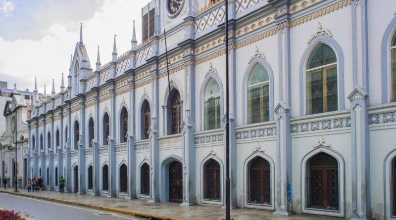 Academia de Medicina ofreció asesoría para un plan de vacunación