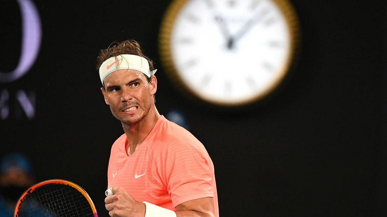 El Sumario - Una dolencia en la espalda le costará competencia en Rotterdam a Nadal