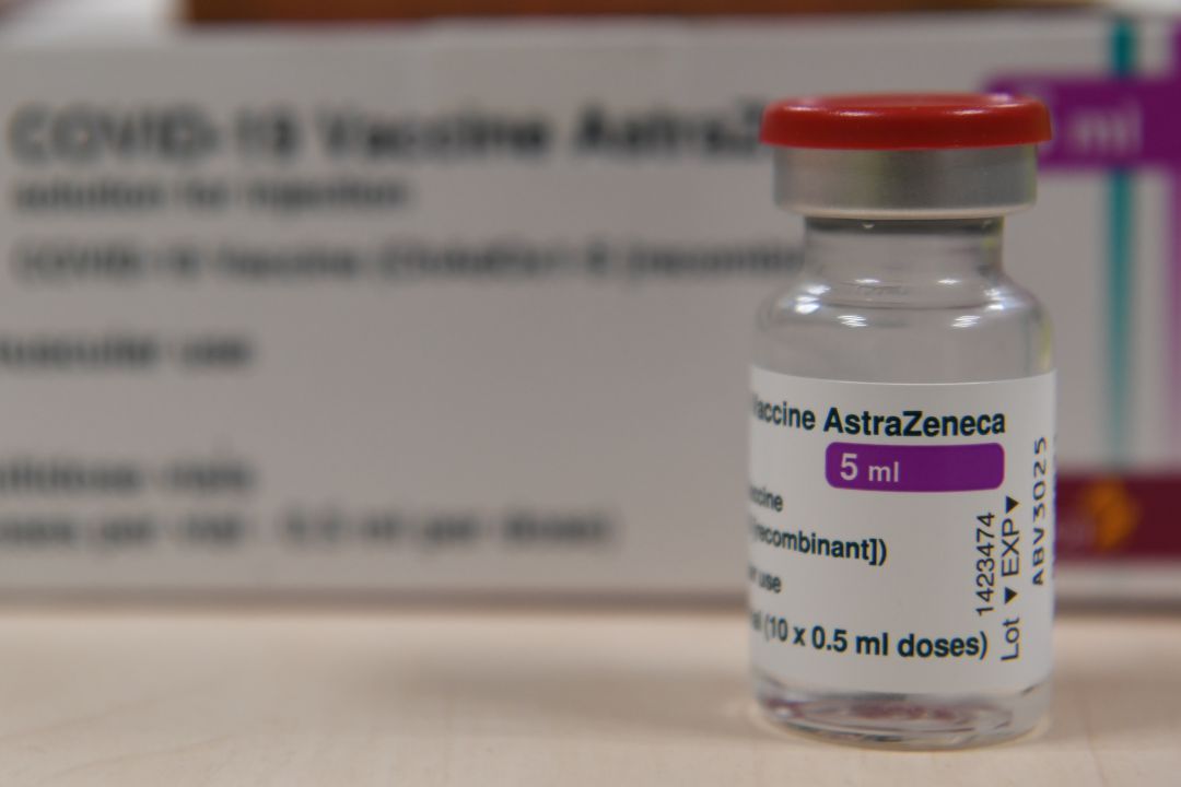 El Sumario - Bruselas admite que problema de AstraZeneca afectó la reputación de la UE