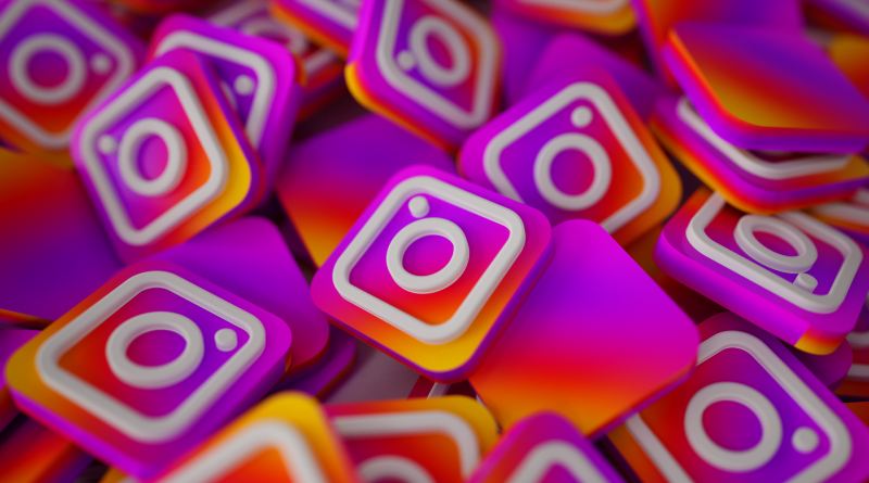 El Sumario - Instagram podría crear una versión para menores de 13 años