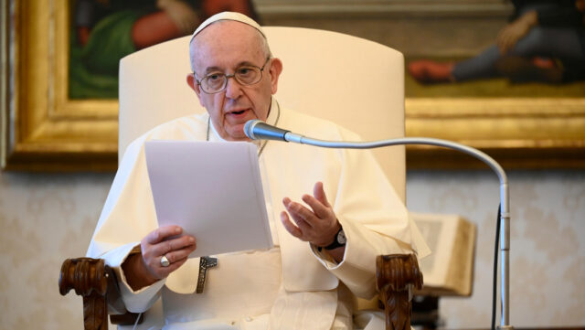 Papa Francisco mostró su preocupación ante la crisis climática