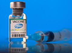 El Sumario - Vacuna contra el Covid-19 de BioNTech y Pfizer es 100% efectiva en adolescentes