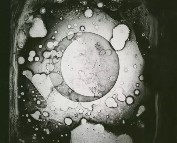 El Sumario - Hace 181 años se tomó la primera fotografía de la Luna