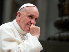 El Sumario - El papa Francisco donó 350.000 dólares a Irak