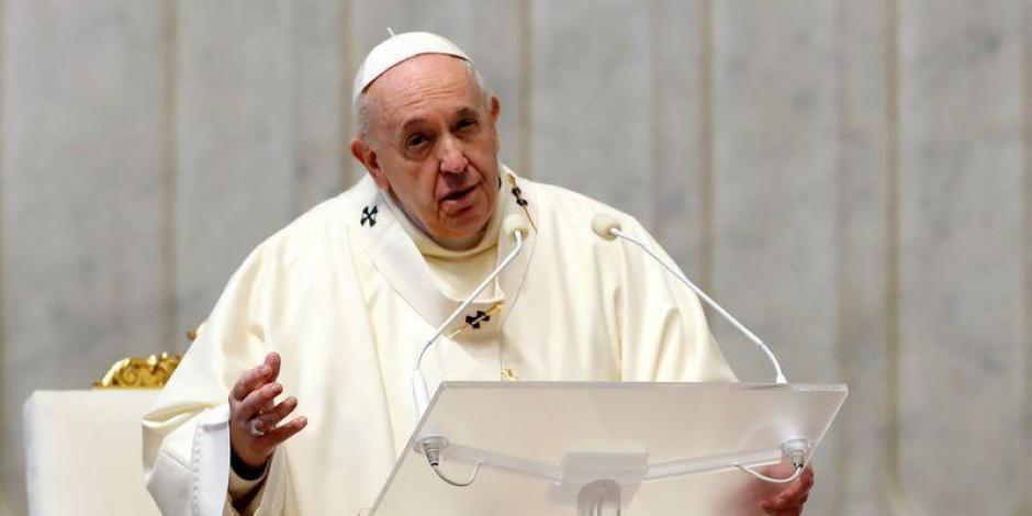 El Sumario -El papa Francisco reduce el sueldo del personal del Vaticano