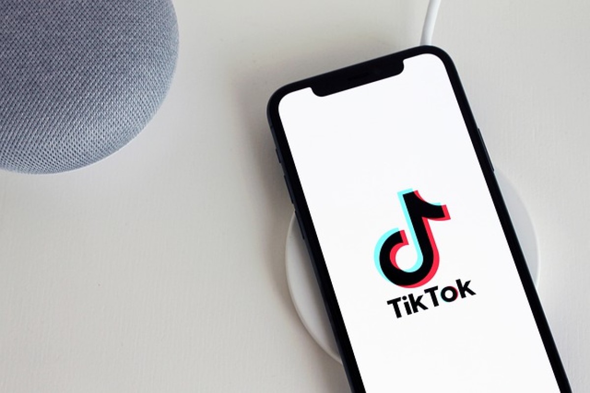 El Sumario - Rusia multó a TikTok por no eliminar contenido prohibido