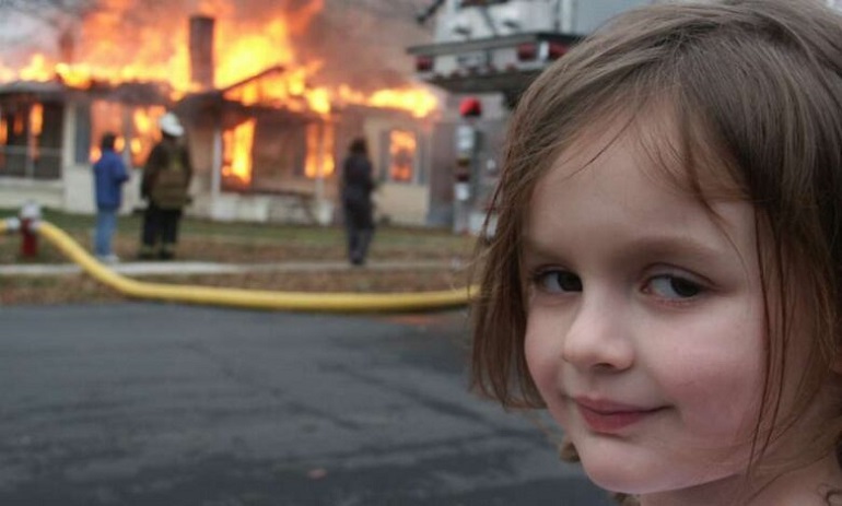 El Sumario - El meme “Disaster Girl” se vende como NFT por 500.000 dólares