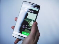 El Sumario - Spotify se integró en la aplicación de Facebook