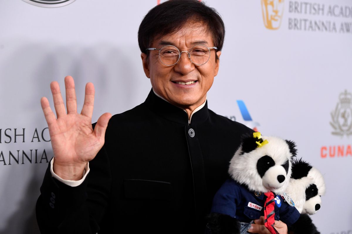 El Sumario - Jackie Chan celebró su cumpleaños 67 en medio de un exilio voluntario