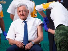 El Sumario - López Obrador recibió la vacuna de AstraZeneca para disipar dudas