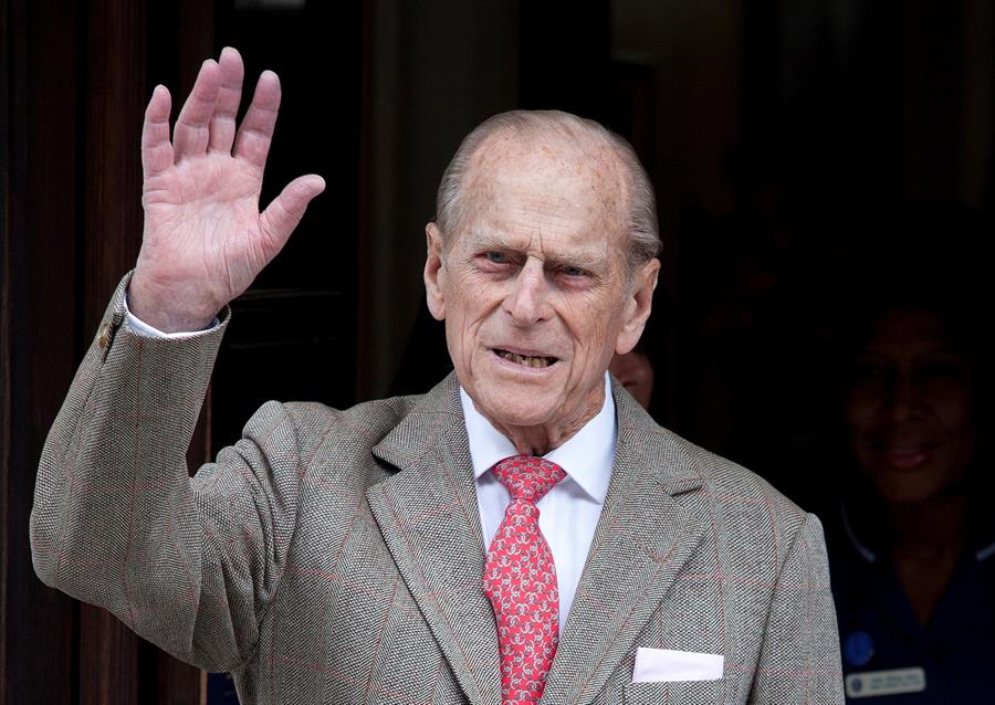 El Sumario - Falleció a los 99 años el duque de Edimburgo, esposo de la reina Isabel II