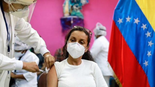 Venezuela afirma que la vacunación va 