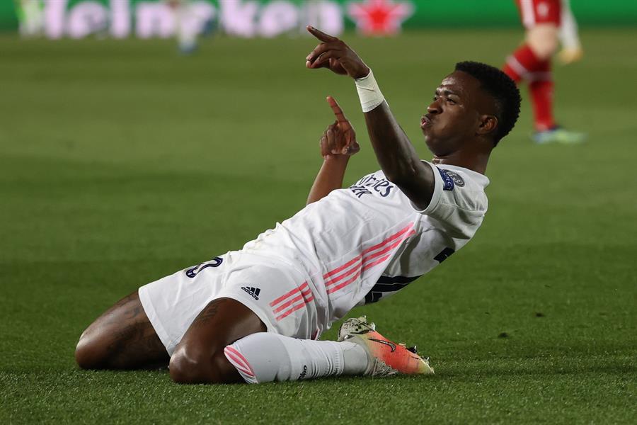 El Sumario - Vinicius lideró la victoria del Real Madrid en Champions