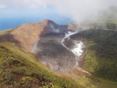 El Sumario - San Vicente y Las Granadinas recibirá ayuda venezolana por erupción de volcán