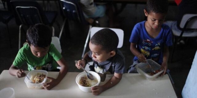 El Sumario - El PMA dará comidas escolares a 185.000 niños de Venezuela El Sumario - El PMA dará comidas escolares a 185.000 niños de Venezuela