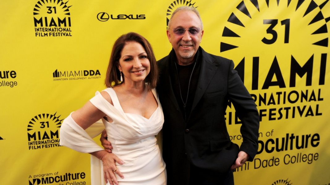 El Sumario - Emilio y Gloria Estefan venderán una propiedad por 45 millones de dólares