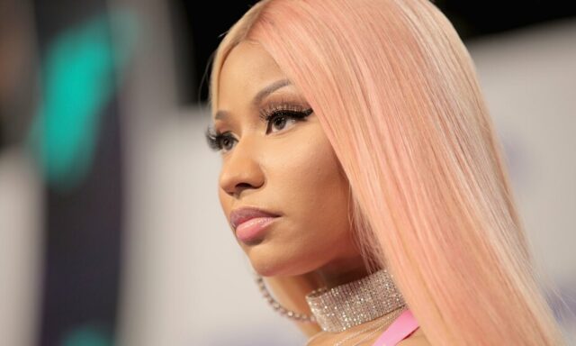El Sumario - ¡Fiel a su estilo! Nicki Minaj anunció su regreso con imágenes polémicas