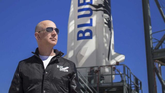 El Sumario - Jeff Bezos anuncia que el 20 de julio viajará al espacio
