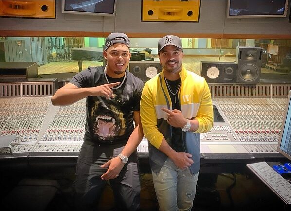 El Sumario – Luis Fonsi y Myke Towers se unen para presentar el tema “Bésame”