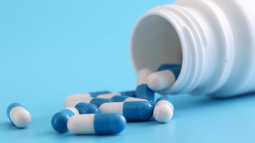 El Sumario - EE.UU. invertirá 3.200 millones de dólares para crear antivirales contra el Covid-19